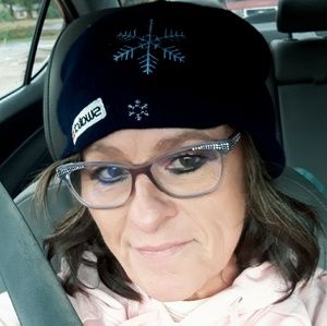 Meet your Posher, Gala